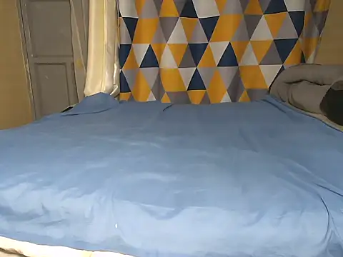 Mila Melanie online show from 22, 10, 2025