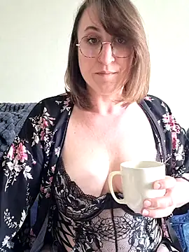 minierose online show from 18, 4, 2026