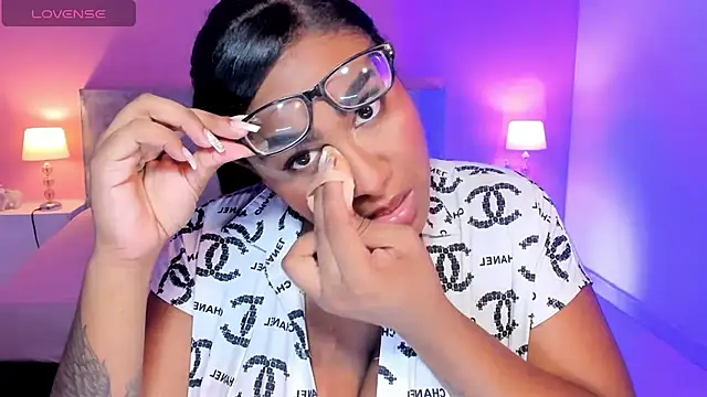 Snapshot of BlakmillerrGilson chatting on 29, 9, 2025 BlakmillerrGilson online show from 29, 9, 2025