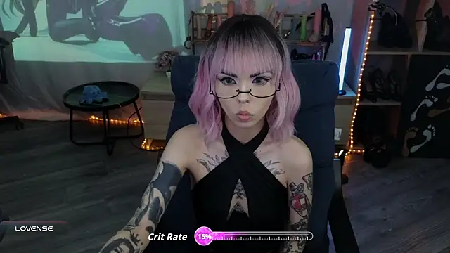 Kerry Kirk online show from 6, 11, 2025