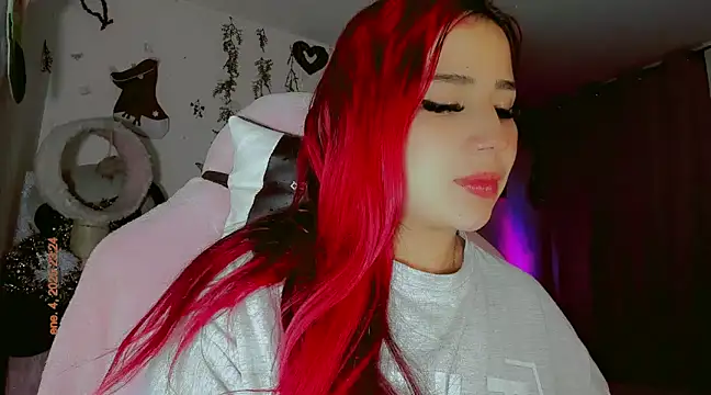 madisonx17 online show from 5, 1, 2025