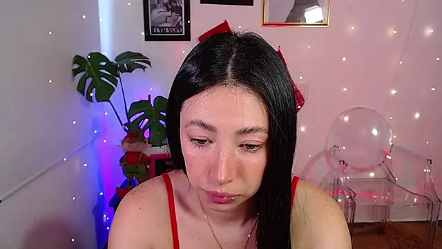 lilyy evanss online show from 2, 12, 2024