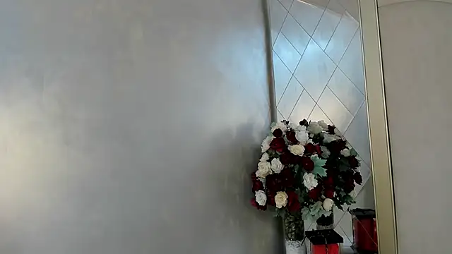 CamilaSofiia online show from 19, 9, 2025