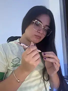 CamilaSofiia online show from 30, 11, 2025