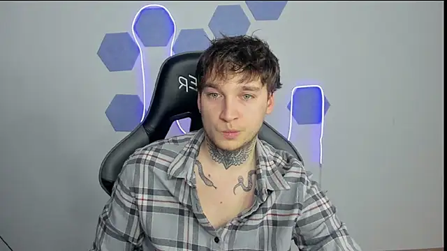 Chris Tyson online show from 17, 12, 2024