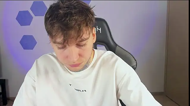 Chris Tyson online show from 19, 1, 2025