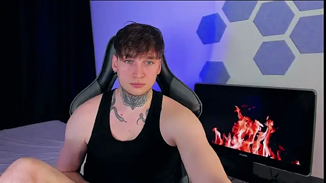 Chris Tyson online show from 18, 3, 2025