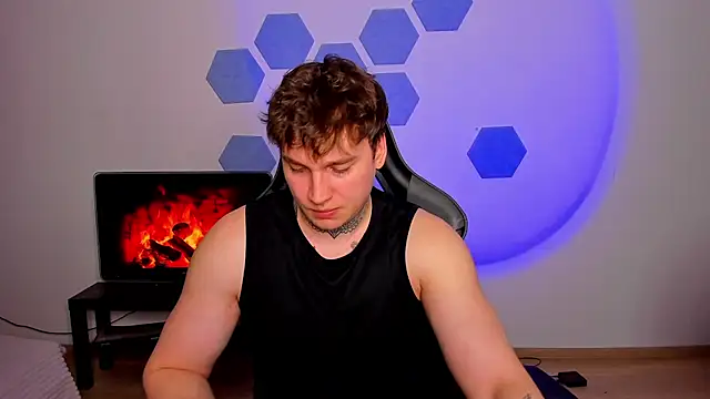 Chris Tyson online show from 18, 4, 2026