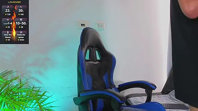 EdwardRoss  online show from 10, 3, 2026