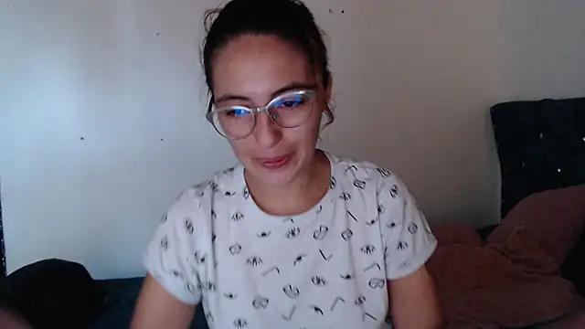 Kate lorens9 online show from 3, 8, 2026