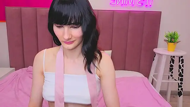 Lili flowerr online show from 7, 7, 2026