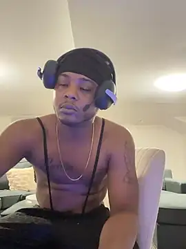 Snapshot of BiigDipper chatting on 20, 12, 2024 BiigDipper online show from 20, 12, 2024