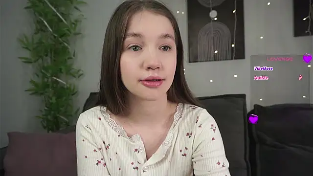 AmiLewis online show from 23, 1, 2025