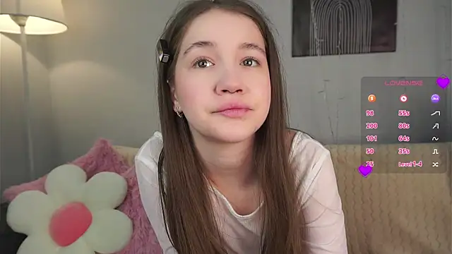 AmiLewis online show from 19, 2, 2025