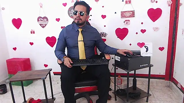 KalethBigDick online show from 28, 2, 2026