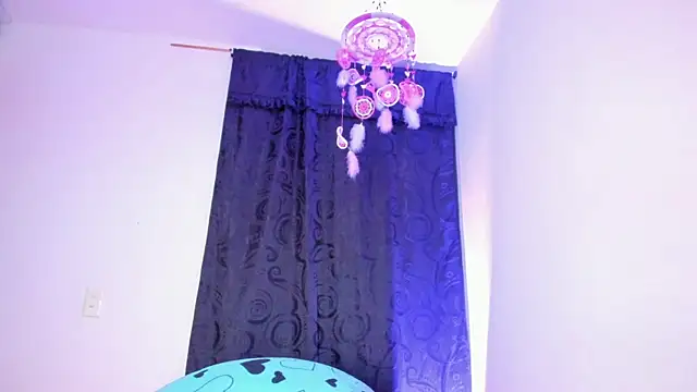 AmyStevenss online show from 20, 11, 2025