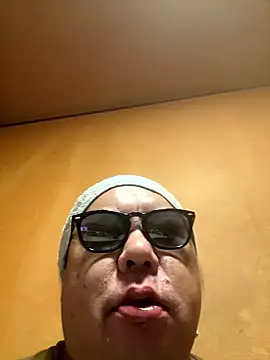 punk0805 online show from 25, 9, 2025