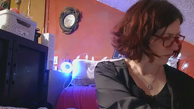 Snapshot of lanax chatting on 17, 4, 2026 lanax online show from 17, 4, 2026