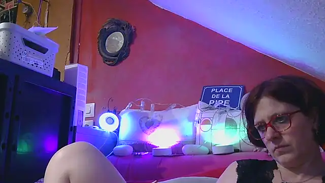 Snapshot of lanax chatting on 22, 5, 2026 lanax online show from 22, 5, 2026
