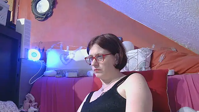 Snapshot of lanax chatting on 26, 5, 2026 lanax online show from 26, 5, 2026