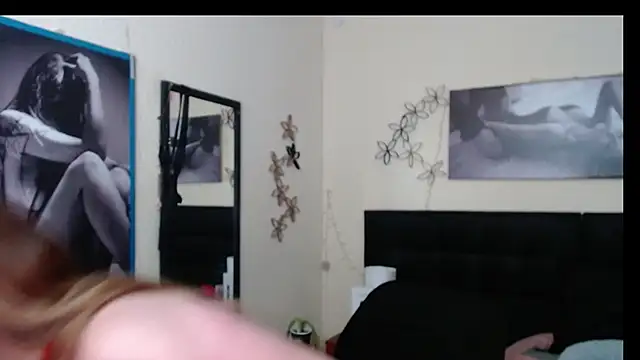 AnthonelaBella online show from 25, 2, 2026