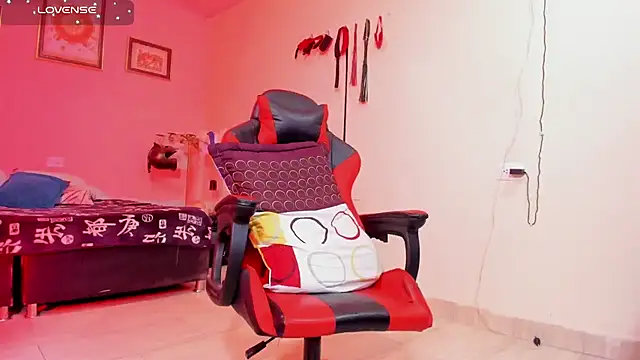 AlejoKhalifa  online show from 15, 10, 2025