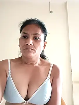Snapshot of sunita6009 chatting on 28, 9, 2025 sunita6009 online show from 28, 9, 2025