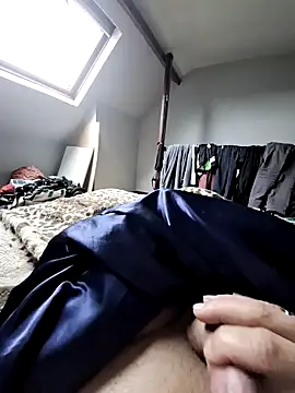 Snapshot of olivier59930 chatting on 15, 12, 2024 olivier59930 online show from 15, 12, 2024