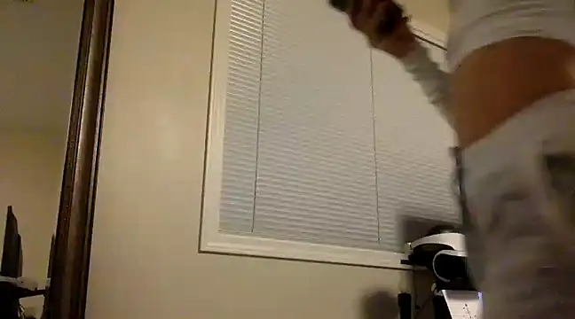 Snapshot of babyboo_xx chatting on 9, 3, 2025 babyboo xx online show from 9, 3, 2025