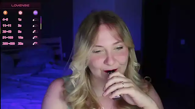 sensual girrrl online show from 6, 7, 2026