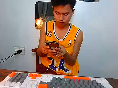 Asiantwink21 online show from 17, 9, 2025