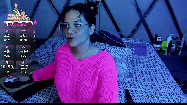 paula daniela1 online show from 30, 12, 2024