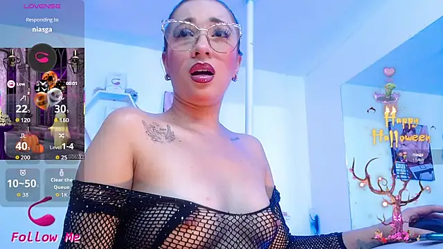 Snapshot of Dagny_beker chatting on 3, 10, 2025 Dagny beker online show from 3, 10, 2025