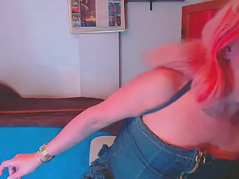 LorenJade online show from 20, 2, 2026