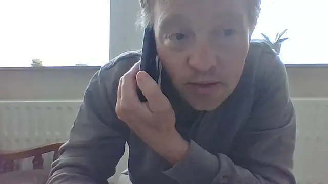 Snapshot of bertolini chatting on 11, 5, 2026 bertolini online show from 11, 5, 2026