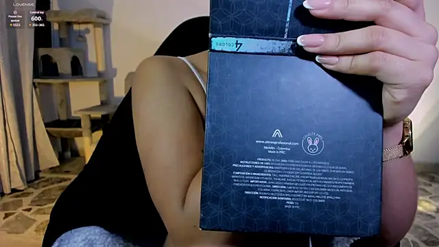 Zarah Blare online show from 15, 3, 2025