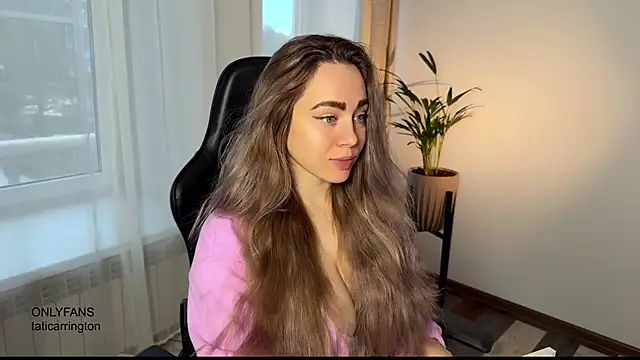 hotexclusive  online show from 15, 11, 2025