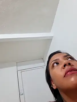 CanelitaPasion online show from 10, 11, 2025