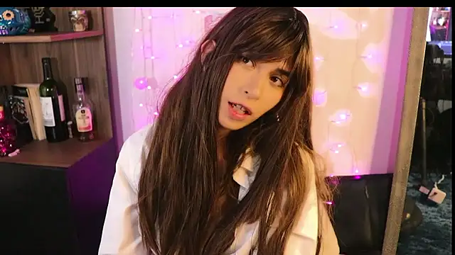 Snapshot of _lucy_white_ chatting on 9, 12, 2024  lucy white  online show from 9, 12, 2024