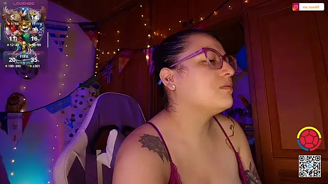Snapshot of eva_rosse69 chatting on 23, 6, 2026 eva rosse69 online show from 23, 6, 2026