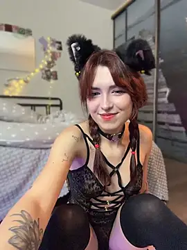 Snapshot of Evangeline_Lawrence_ chatting on 11, 5, 2026 Evangeline Lawrence online show from 11, 5, 2026