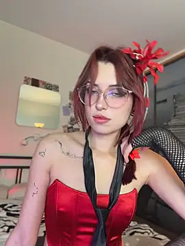 Evangeline Lawrence  online show from 21, 7, 2026