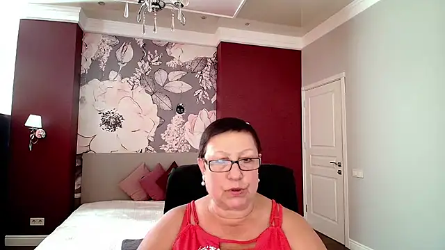 BarbaraTurners online show from 28, 9, 2025