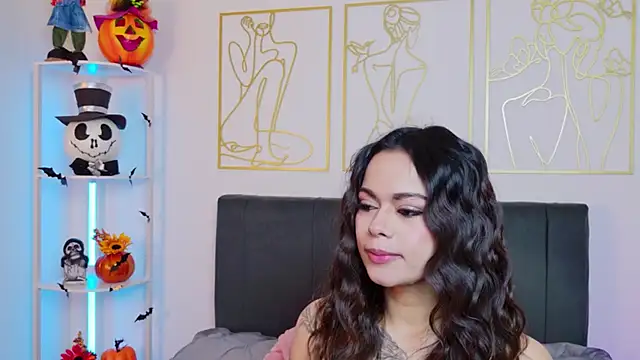 summer holiday online show from 22, 10, 2025