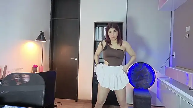 xalicesfantasyx online show from 28, 10, 2025