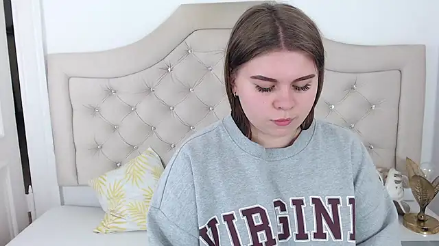 Snapshot of AbbyPleasure chatting on 6, 12, 2024 AbbyPleasure online show from 6, 12, 2024