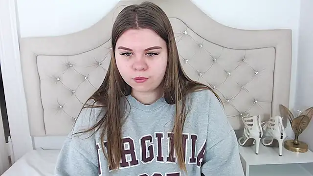 Snapshot of AbbyPleasure chatting on 20, 1, 2025 AbbyPleasure online show from 20, 1, 2025