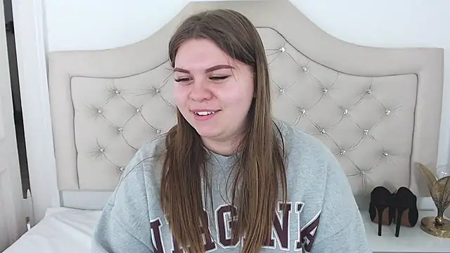 Snapshot of AbbyPleasure chatting on 28, 1, 2025 AbbyPleasure online show from 28, 1, 2025