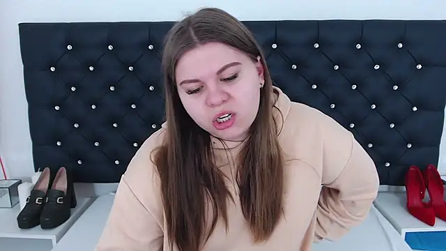 Snapshot of AbbyPleasure chatting on 27, 2, 2025 AbbyPleasure online show from 27, 2, 2025