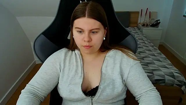 Snapshot of AbbyPleasure chatting on 12, 6, 2026 AbbyPleasure online show from 12, 6, 2026